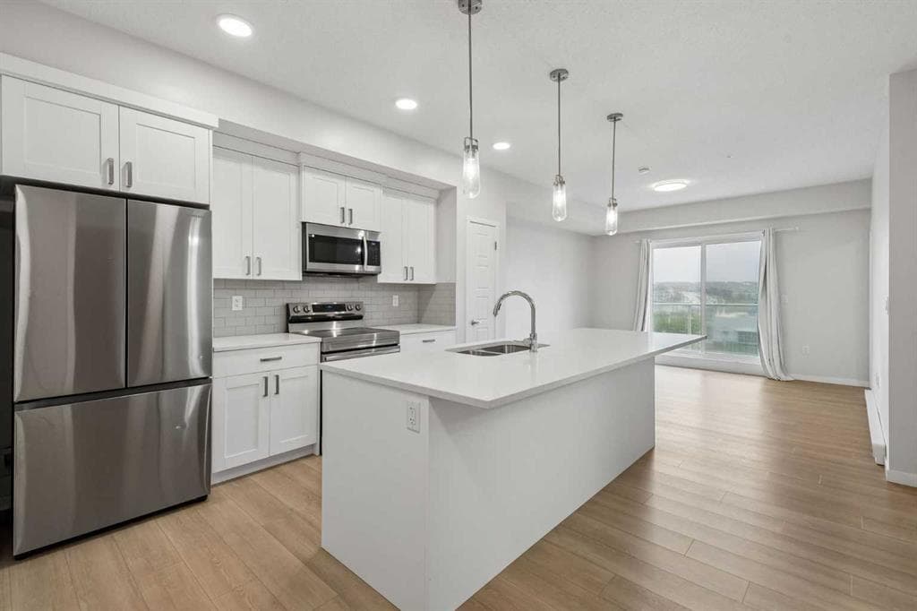 2-bed Apartment for sale at 417, 80 Carrington Plaza NW, Calgary