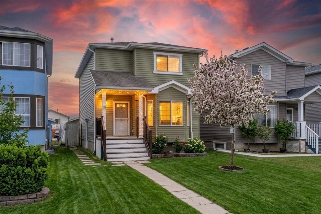 4-bed Detached for sale at 192 Martin Crossing Crescent NE, Calgary