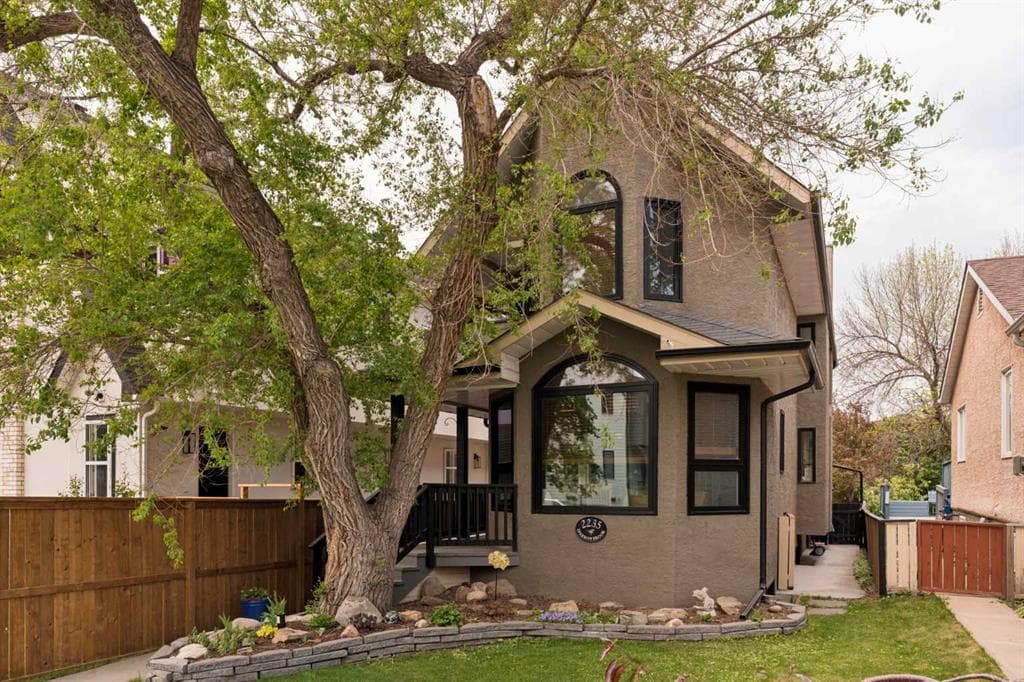 3-bed Detached for sale at 2235 27 Street SW, Calgary