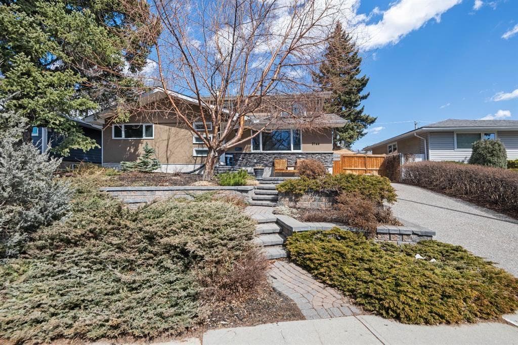 7-bed Detached for sale at 3144 Breen Crescent NW, Calgary