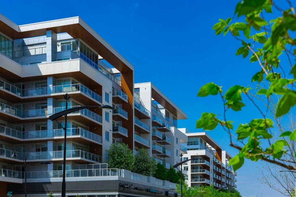 3-bed Apartment for sale at 104, 8445 Broadcast Avenue SW, Calgary