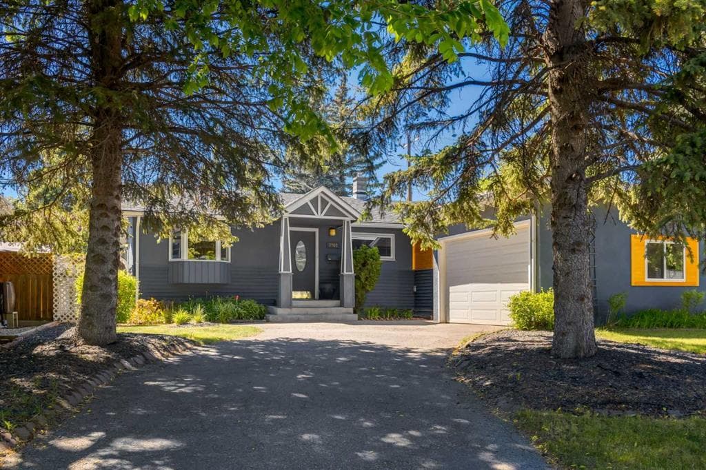 2-bed Detached for sale at 7203 5 Street SW, Calgary