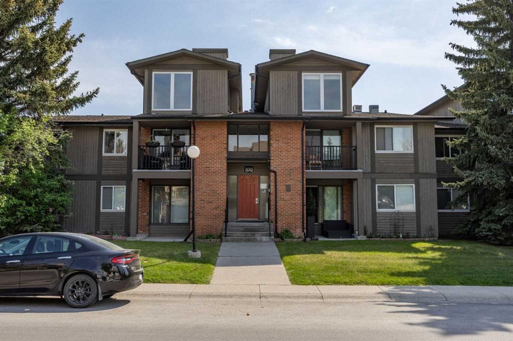1-bed Apartment for sale at 722, 6400 Coach Hill Road SW, Calgary