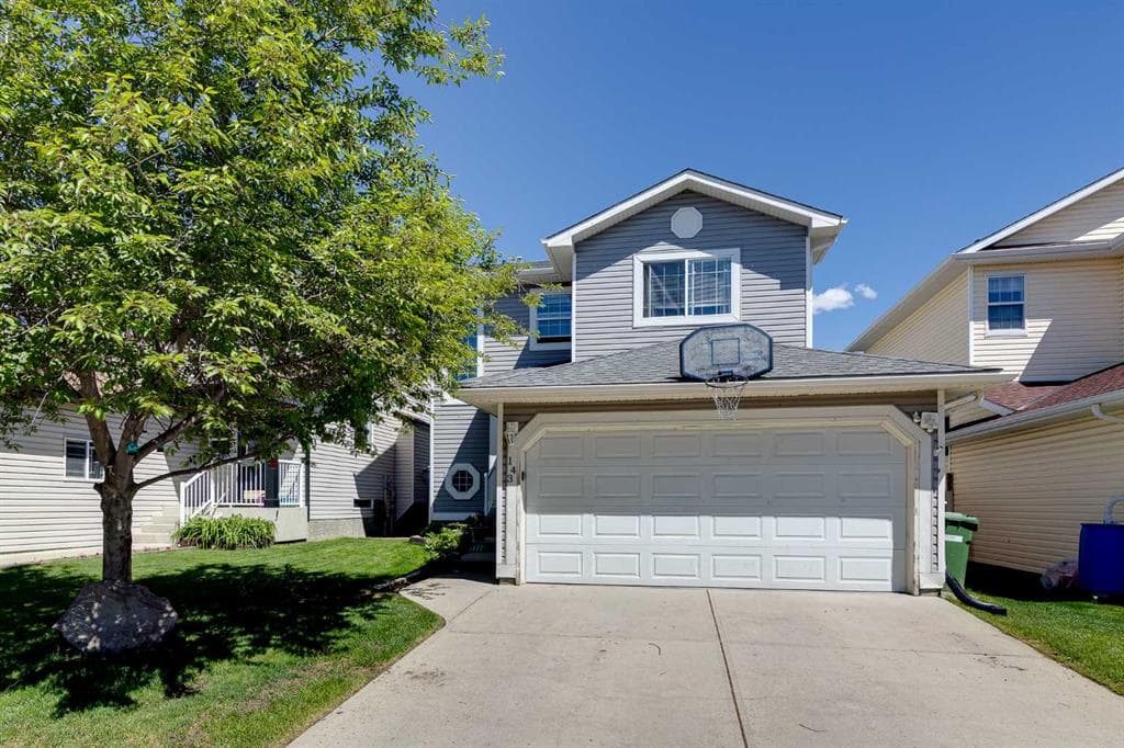 3-bed Detached for sale at 143 Silver Springs Way NW, Airdrie