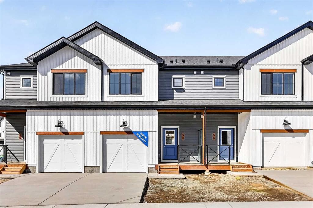 4-bed Townhouse for sale at 50 Creekside Way SW, Calgary
