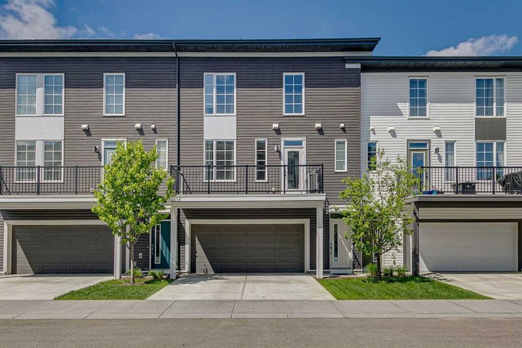 2-bed Townhouse for sale at 146 Walgrove Common SE, Calgary