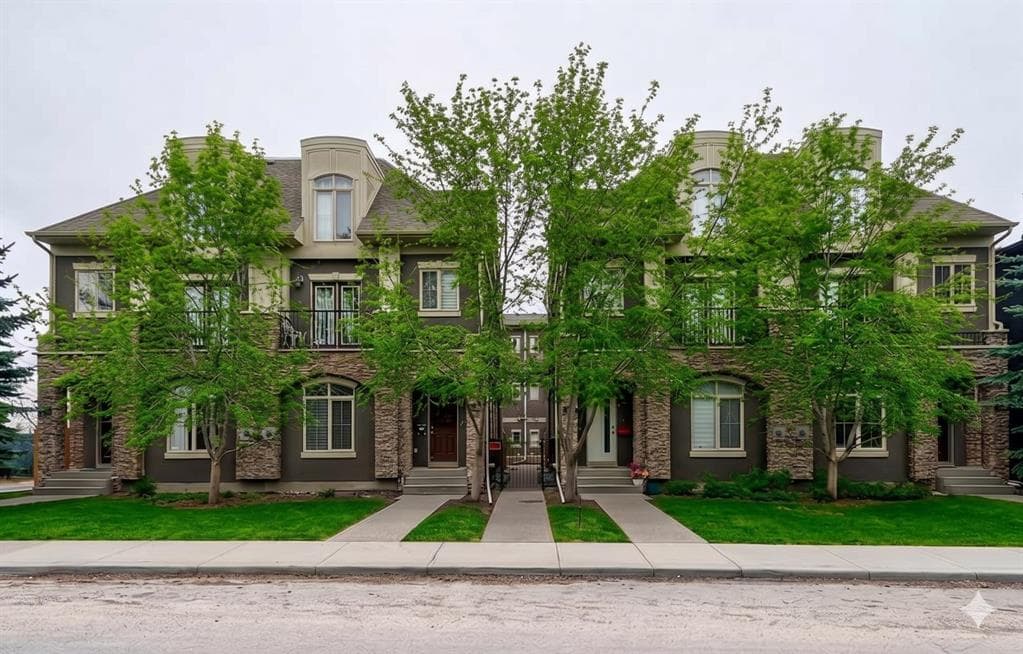 2-bed Townhouse for sale at 3, 1916 36 Street SW, Calgary