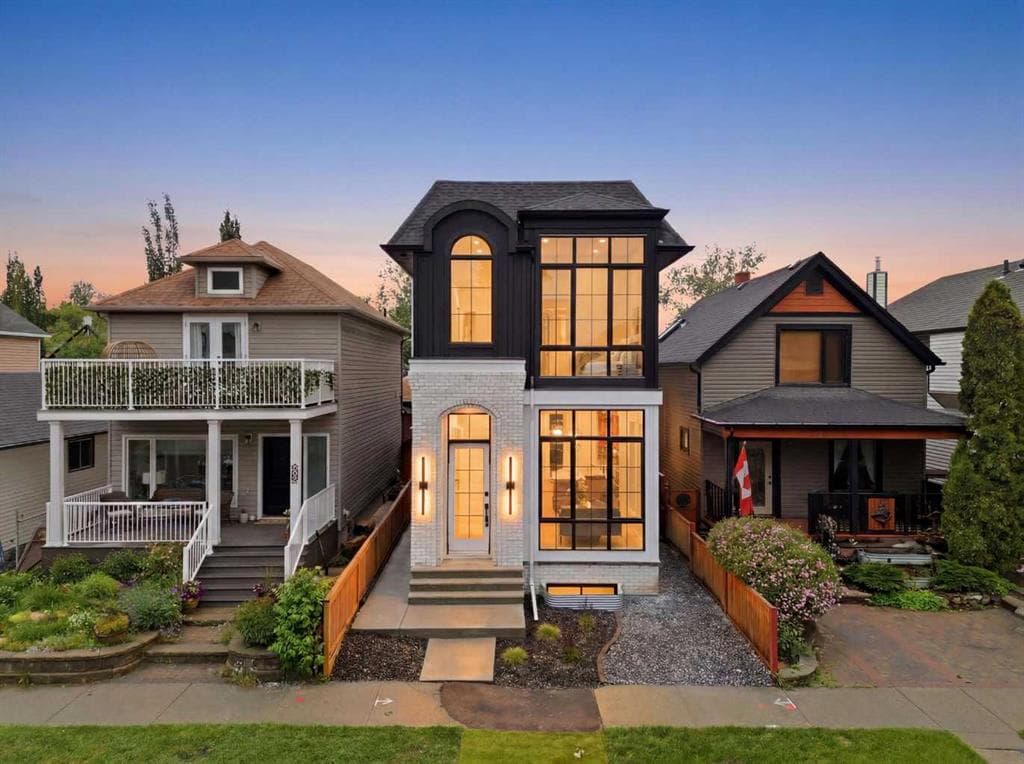 4-bed Detached for sale at 806 23 Avenue SE, Calgary