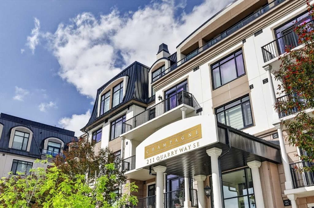 2-bed Apartment for sale at 102, 211 Quarry Way SE, Calgary