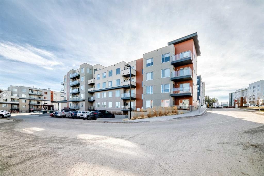 2-bed Apartment for sale at 108, 71 Shawnee Common SW, Calgary