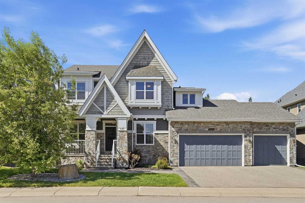 3-bed Detached for sale at 120 Fortress Bay SW, Calgary