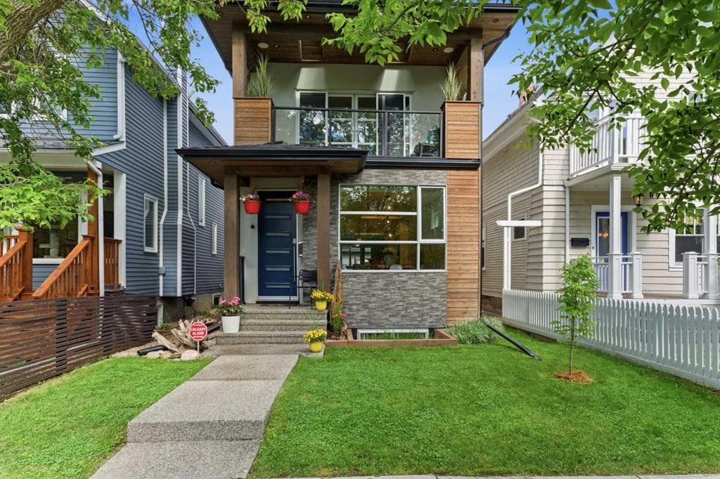5-bed Detached for sale at 438 13 Street NW, Calgary