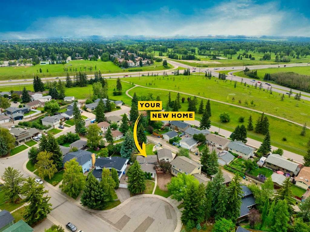 3-bed Detached for sale at 15 Southdale Bay SW, Calgary