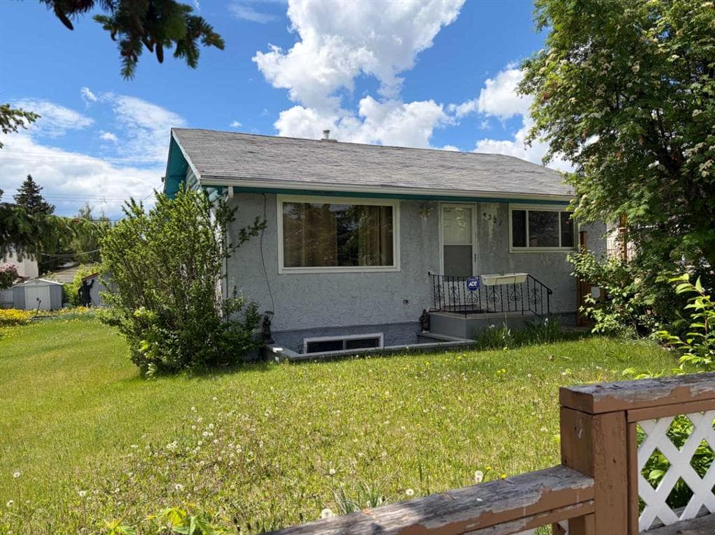 1-bed Detached for sale at 4327 70 Street NW, Calgary
