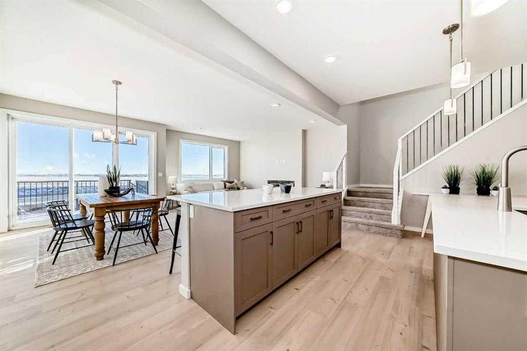 3-bed Detached for sale at 167 Mallard Heath SE, Calgary