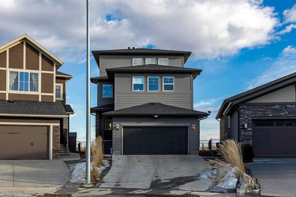 5-bed Detached for sale at 68 Walcrest View SE, Calgary