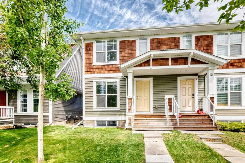 3-bed Semi-detached for sale at 174 Auburn Bay Boulevard SE, Calgary