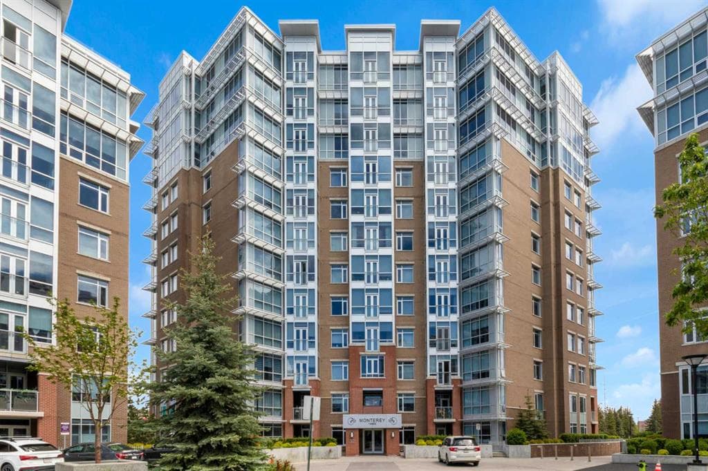 1-bed Apartment for sale at 507, 32 Varsity Estates Circle NW, Calgary