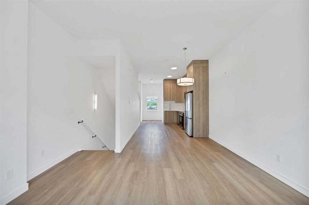 2-bed Townhouse for sale at 209, 101 Panatella Square NW, Calgary