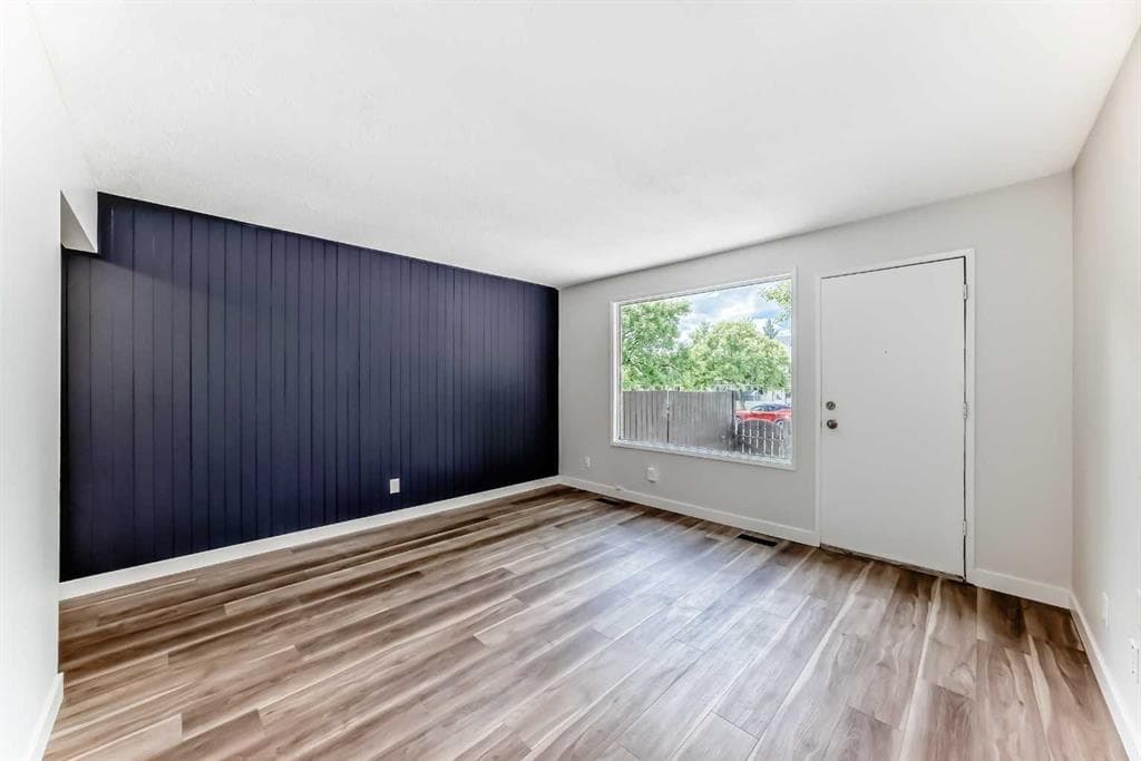 3-bed Townhouse for sale at 57, 175 Manora Place NE, Calgary