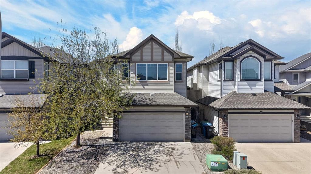 4-bed Detached for sale at 64 Cranridge Crescent SE, Calgary