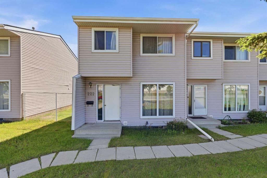 3-bed Townhouse for sale at 222 Marlborough Way NE, Calgary