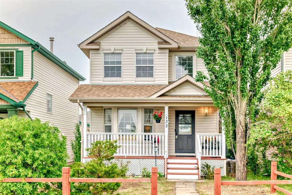 4-bed Detached for sale at 132 Hidden Hills Road NW, Calgary