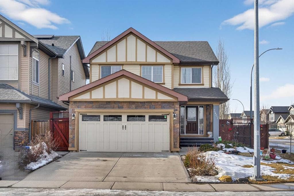 4-bed Detached for sale at 2407 kingsland View SE, Airdrie