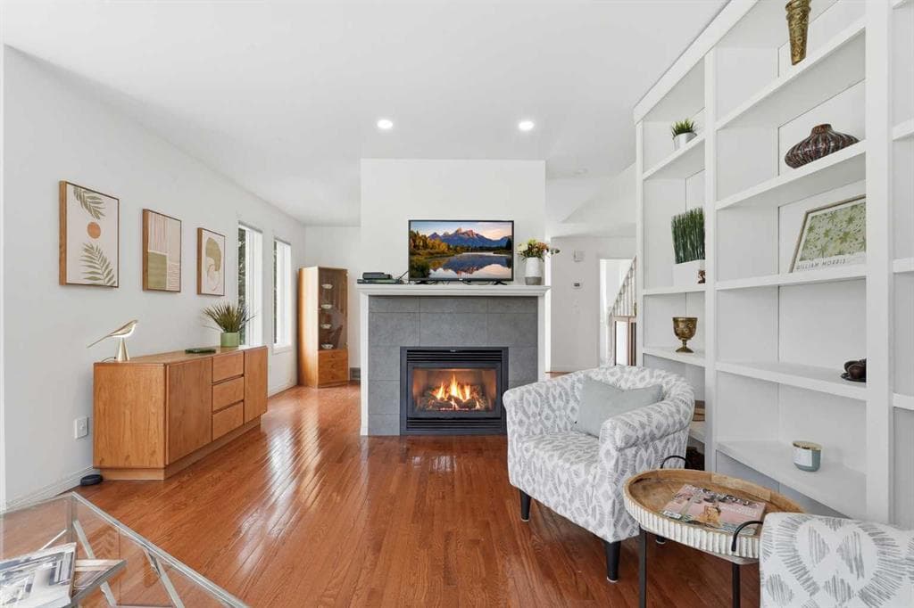2-bed Townhouse for sale at 1321 10 Street SW, Calgary